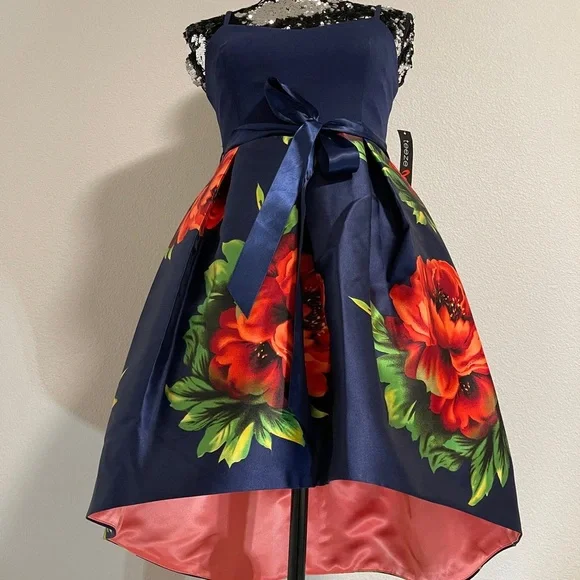 TeezeMe Occasion Dress - Picture 7 of 7